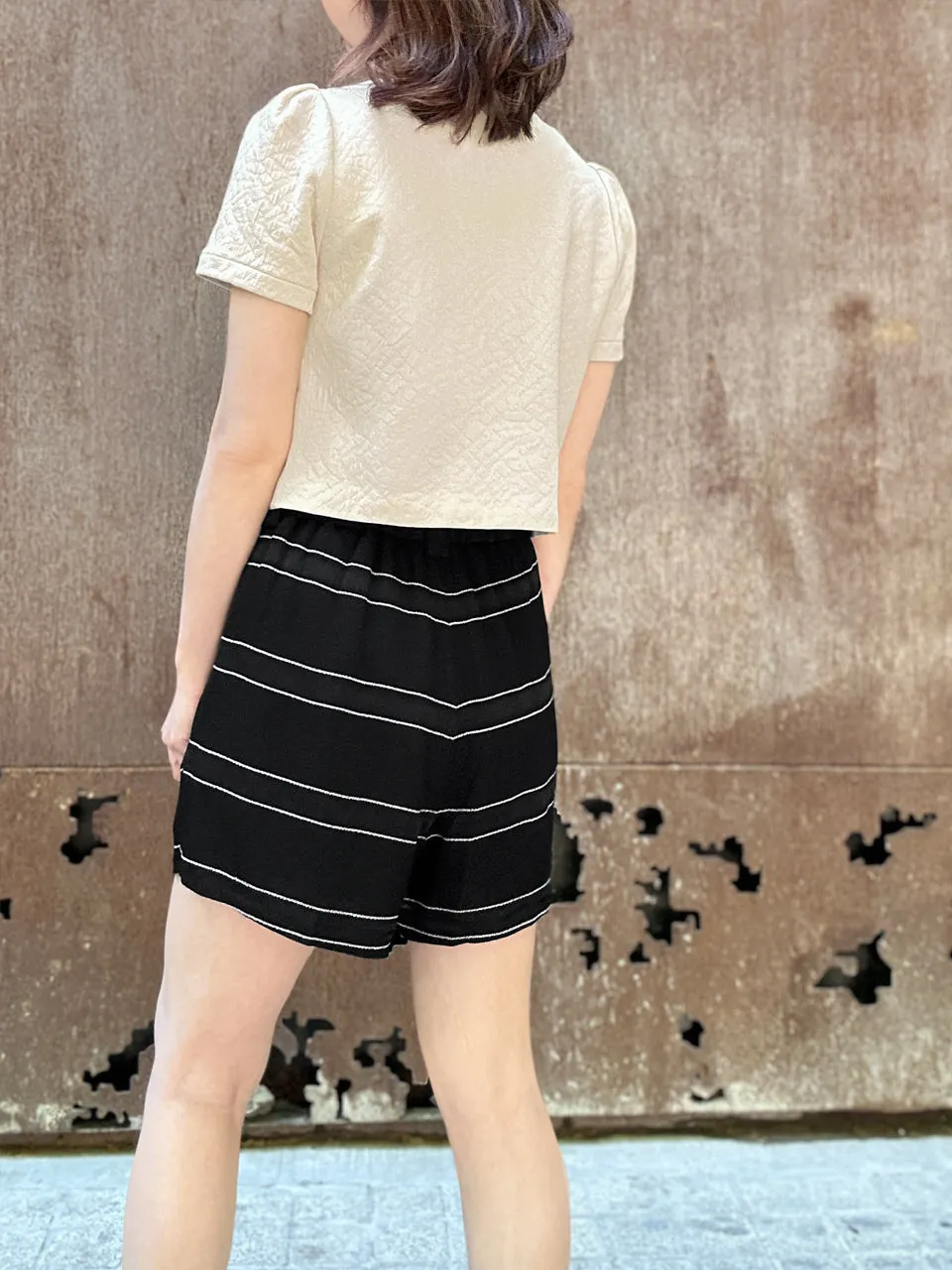 Black Stripe Pleated Detail Breezy Light-weighted Shorts