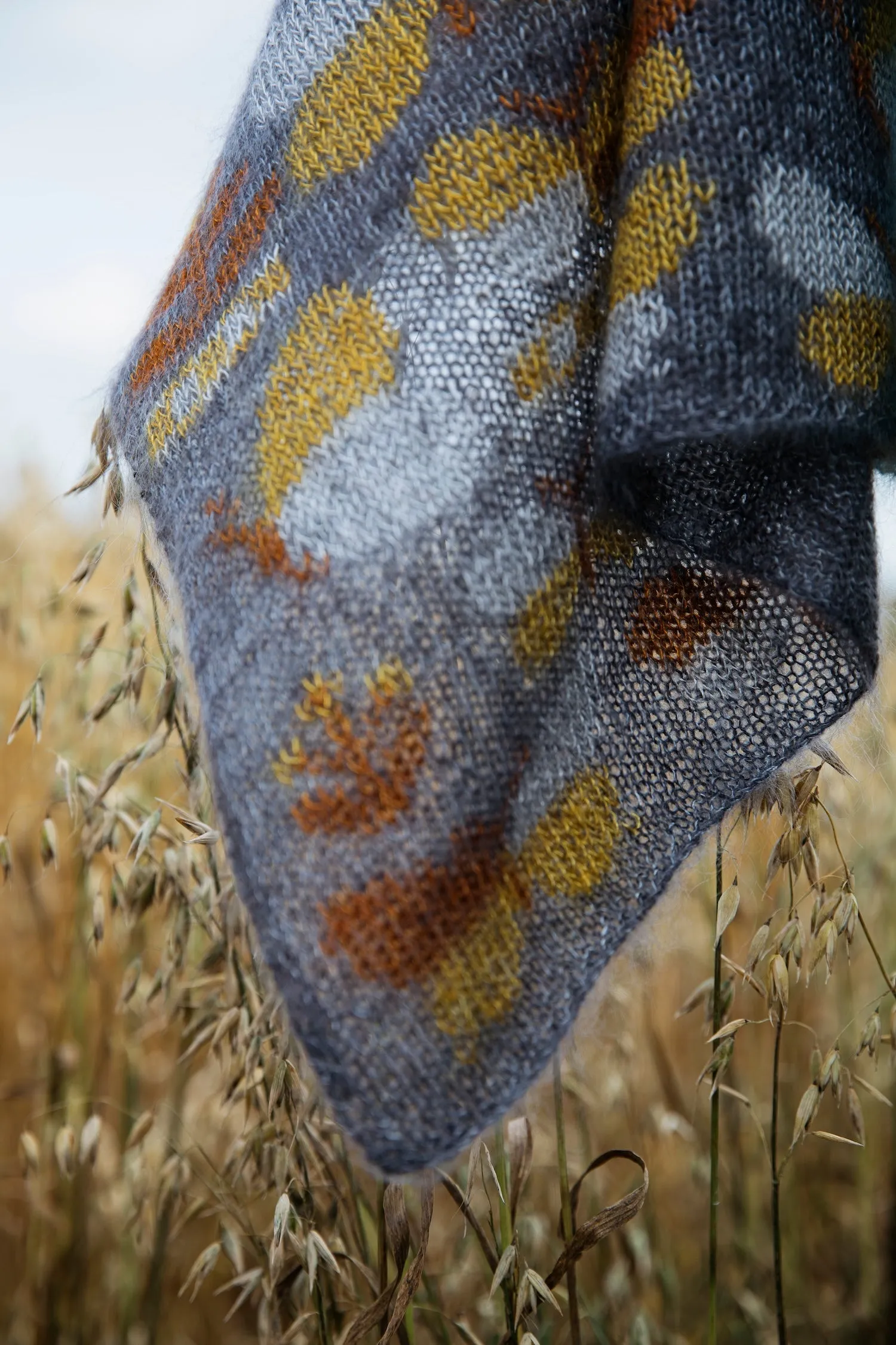 Cultivate: Knitting the Beauty of Nature (Dee Hardwicke and Jonna Helin)