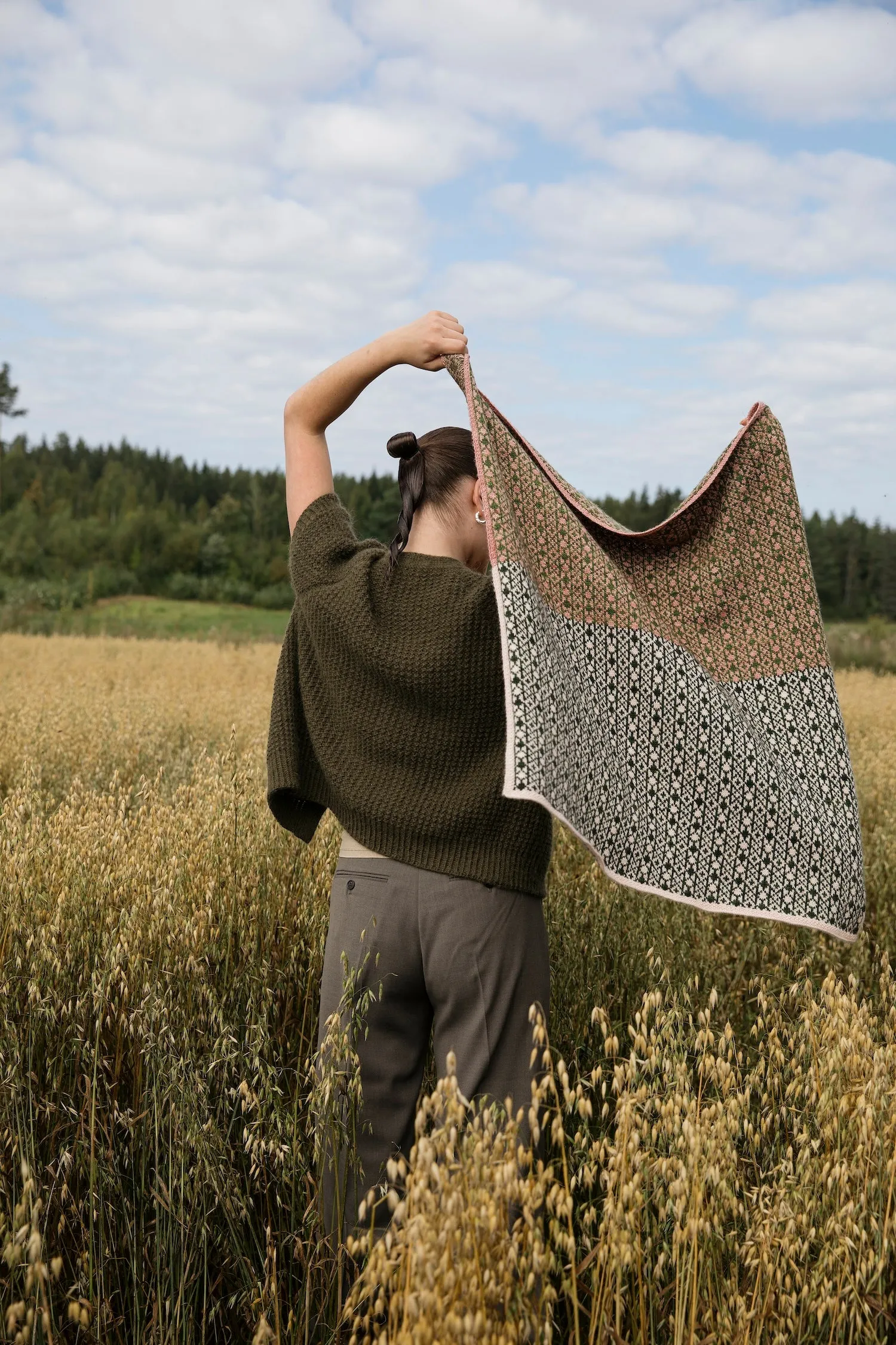 Cultivate: Knitting the Beauty of Nature (Dee Hardwicke and Jonna Helin)